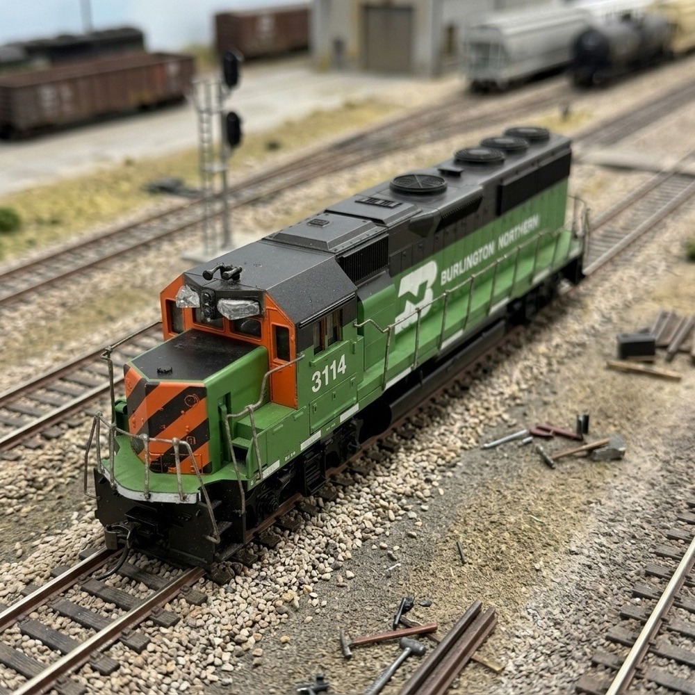 Athearn 4633 GP-50 Burlington Northern #3114 Locomotive HO scale Tested Working